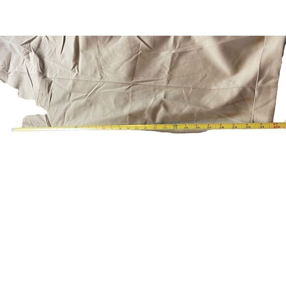 NWT Dockers Beige Classic Fit Khaki Pants size W42x L32 - Picture 4 of 10